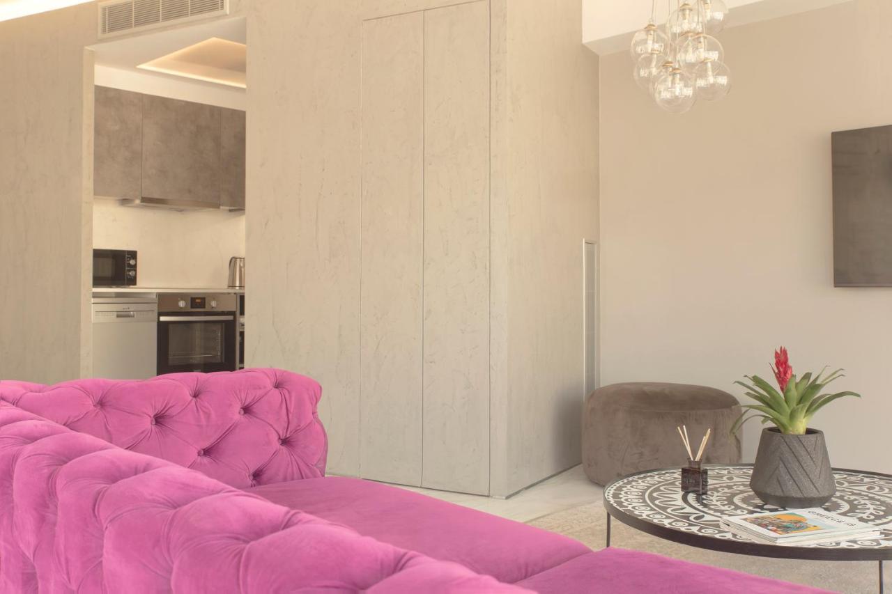 Luxury Apartment Near Acropolis-Living Stone Gold Atene Esterno foto