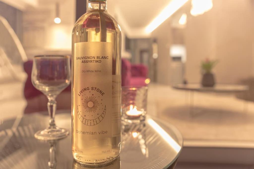 Luxury Apartment Near Acropolis-Living Stone Gold Atene Esterno foto