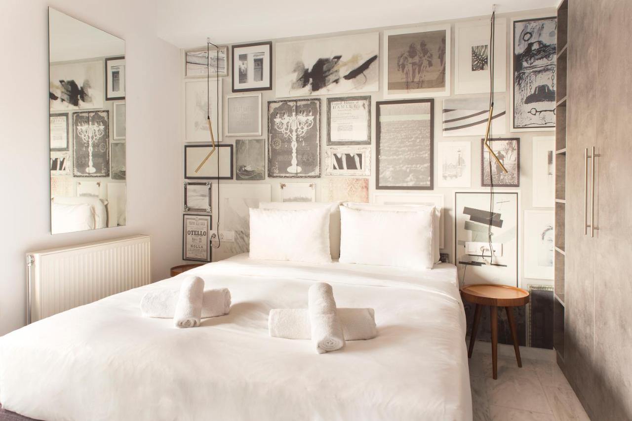 Luxury Apartment Near Acropolis-Living Stone Gold Atene Esterno foto