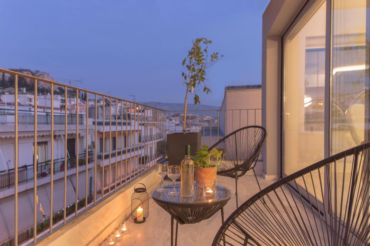 Luxury Apartment Near Acropolis-Living Stone Gold Atene Esterno foto